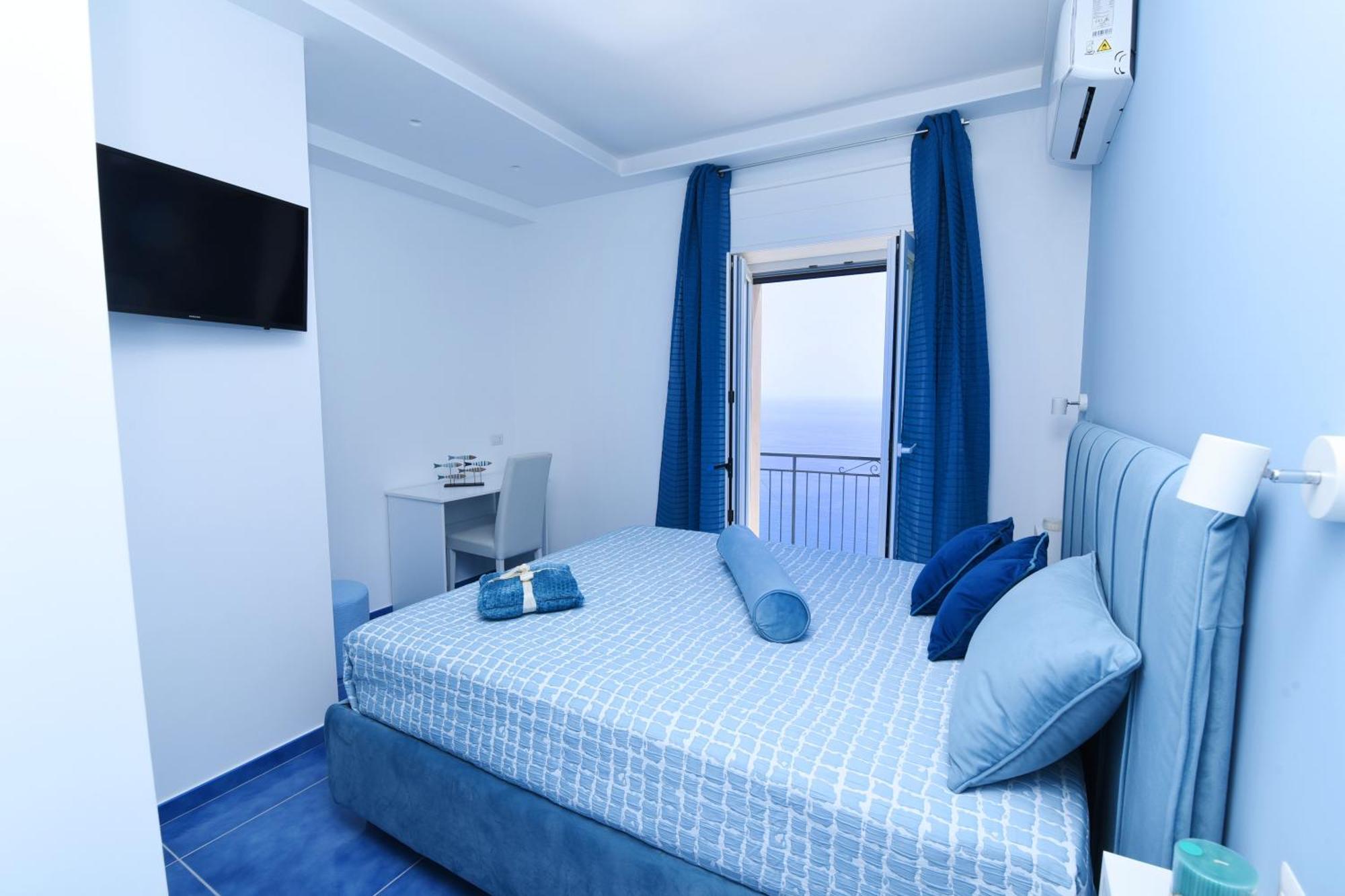 B&B Blue View Furore Kültér fotó