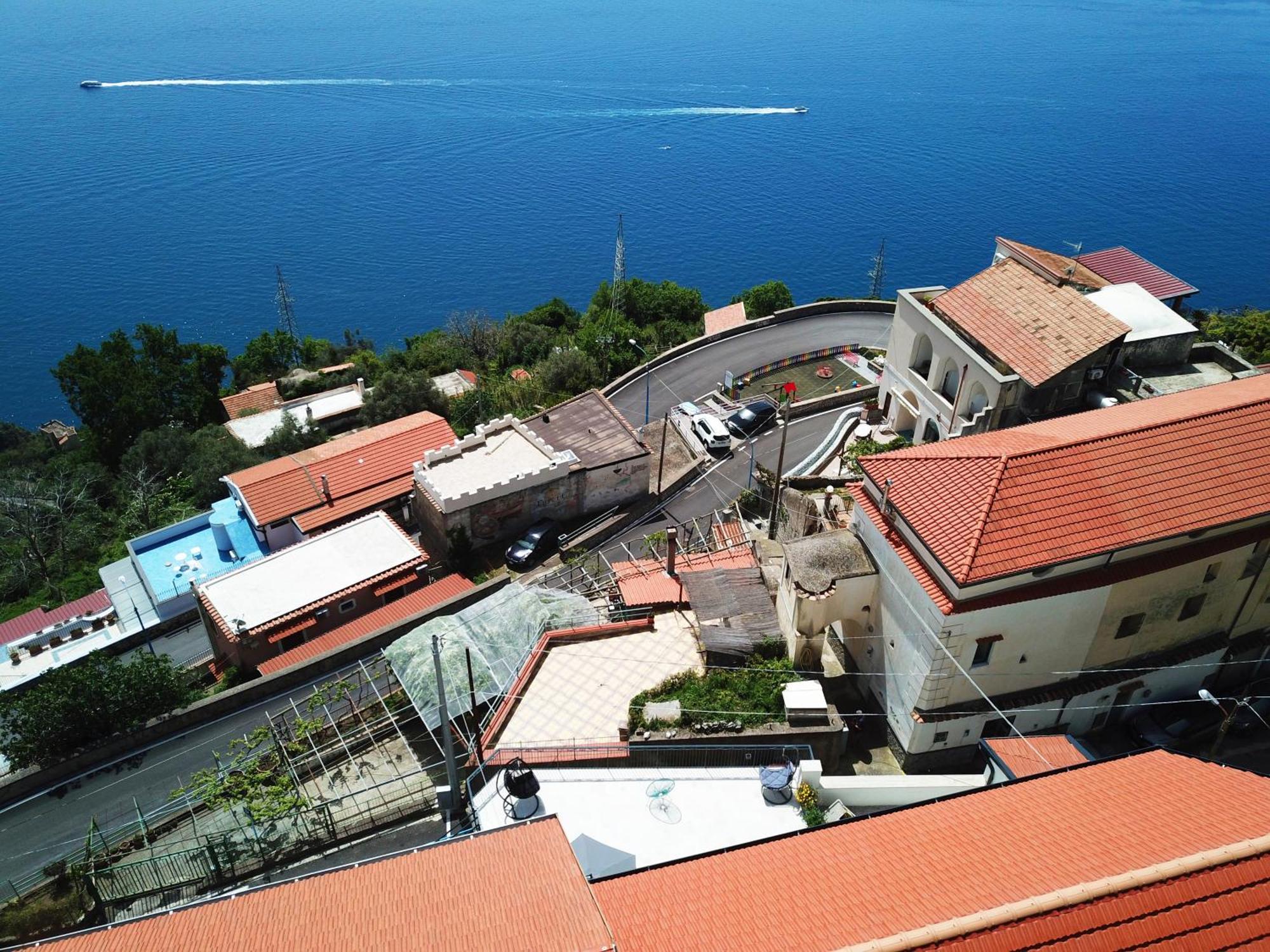 B&B Blue View Furore Kültér fotó